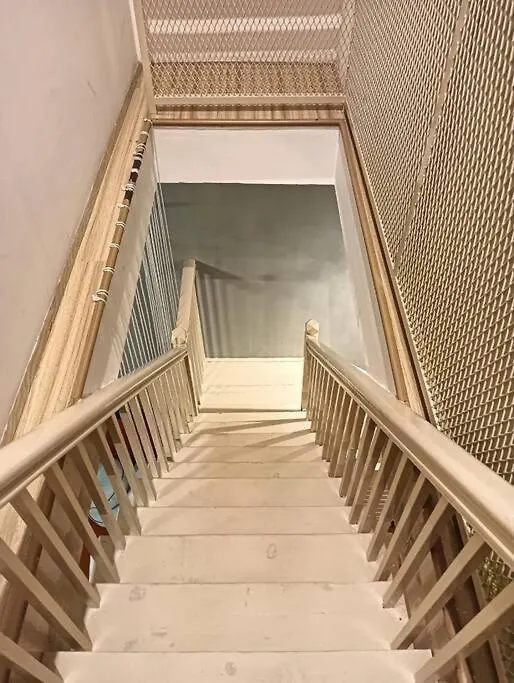 New! 9 Pax Georgetown Heritage Pre-War House 3Br 0*, George Town