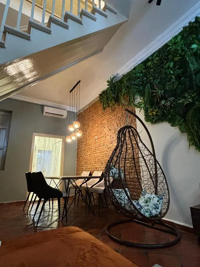 New! 9 Pax Georgetown Heritage Pre-War House 3Br 乔治敦