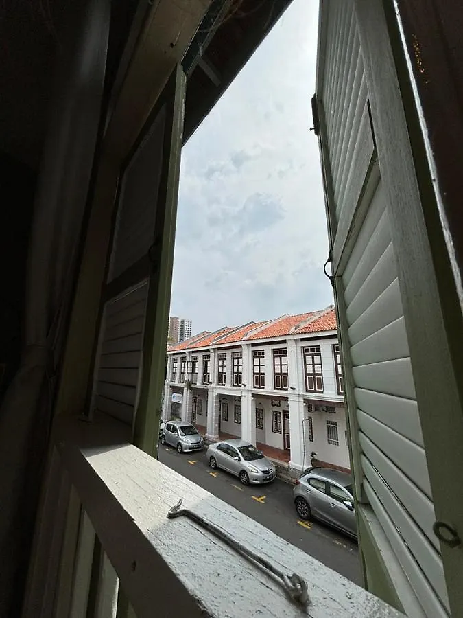 New! 9 Pax Georgetown Heritage Pre-War House 3Br 度假居